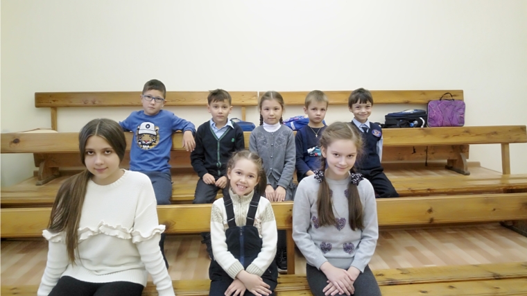 В Чебоксарской детской музыкальной школе №1 прошел урок-беседа, посвященный Дню народного единства