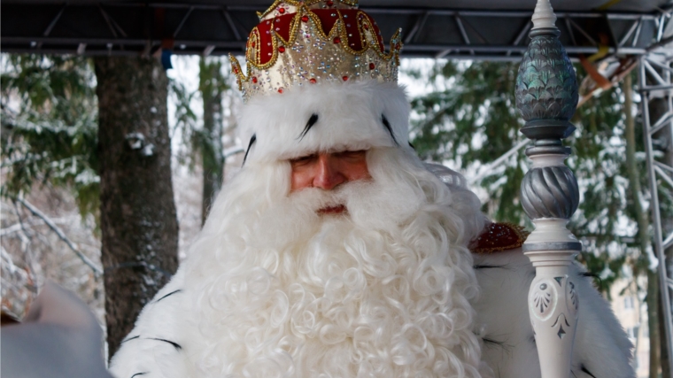 Парк Николаева предлагает поздравить Деда Мороза с Днем Рождения